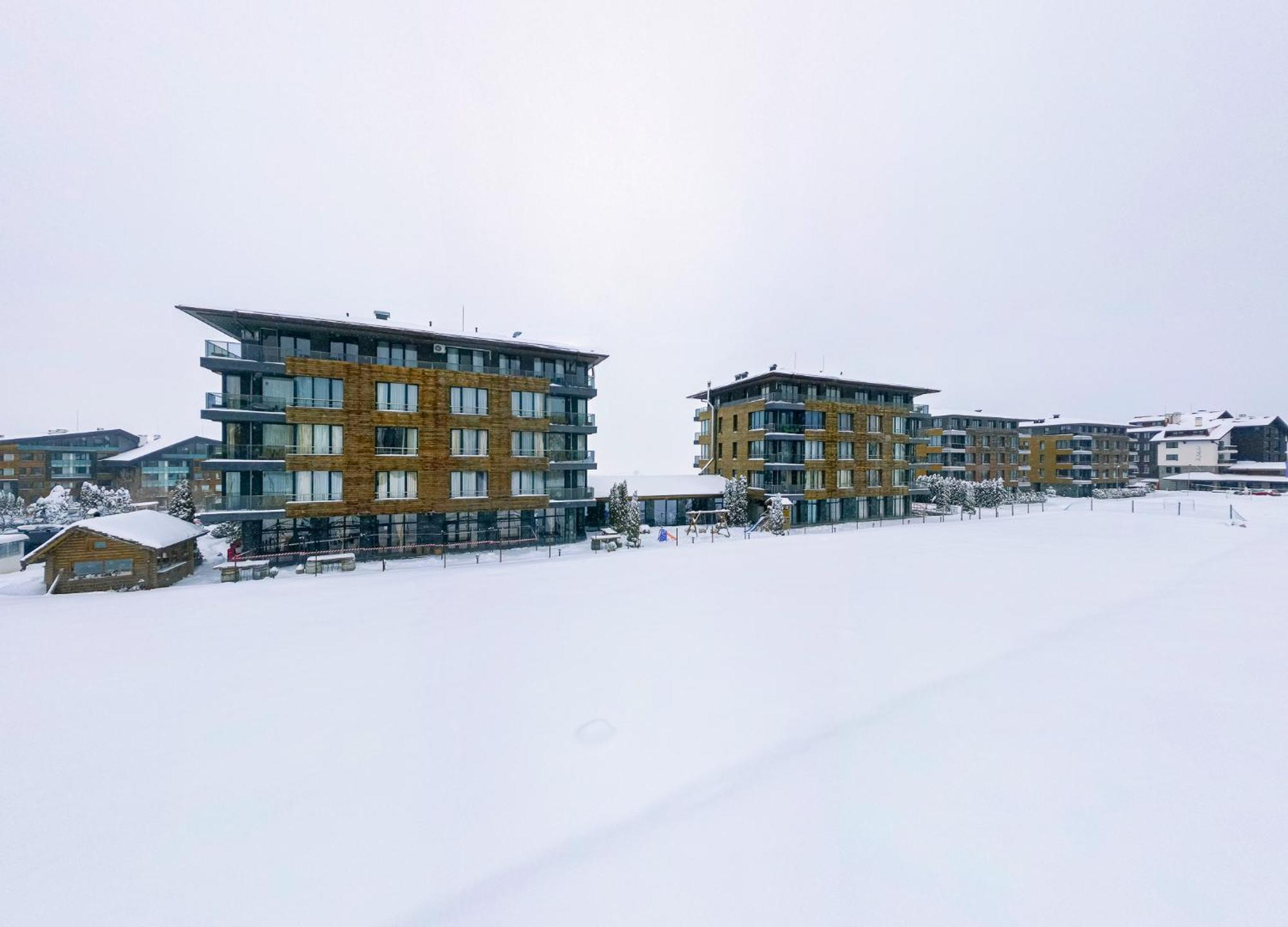 Cornelia Deluxe Residence Bansko Exterior photo